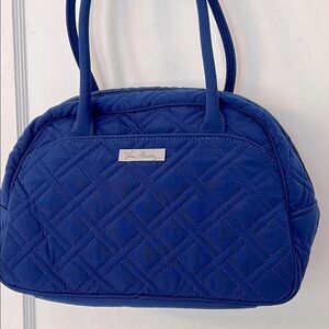 Vera Bradley Blue Quilted Women's Handbag.